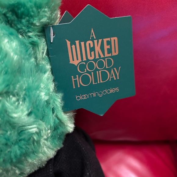 Bloomingdale’s Little Green Bear (Wicked) NWT - Picture 2 of 6